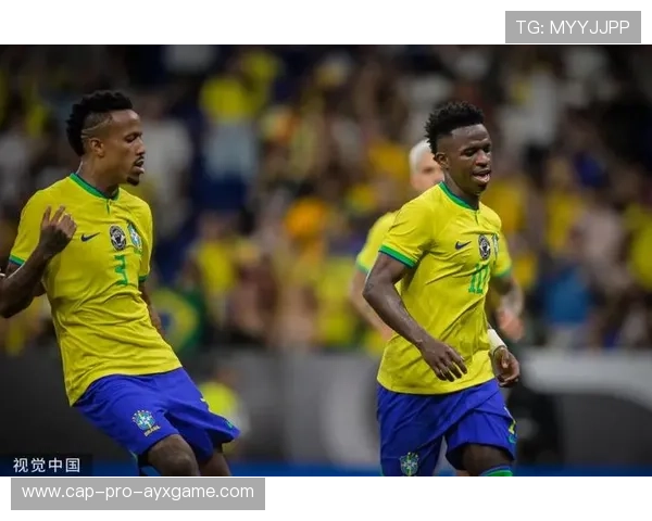 维尼修斯回传队友门前补射得分